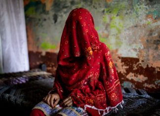 Tragedy of Indian Wife-कड़वा सच—नारी का जीवन नर्क या स्वर्ग Tragedy with wife