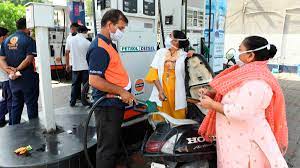 Only Political parties are protesting Modi govt.-क्या जनता ने सरकार के आगे हथियार डाल दिये हैं!